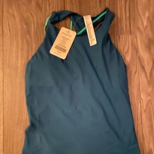 BRAND NEW | FABLETICS | built-in bra tanktop | Med